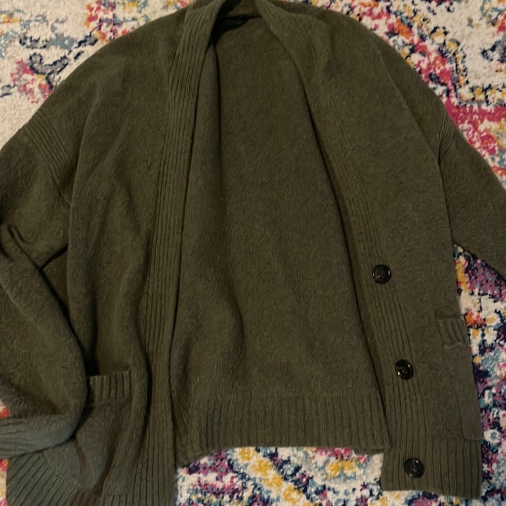 J crew olive green sweater